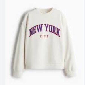 H & M NEW YORK City Cream Graphic Sweatshirt - Women
